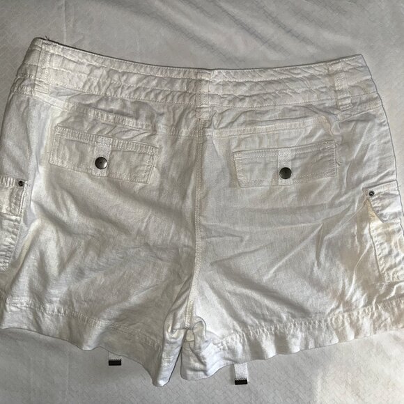 Cato Classics Size 12 Linen Blend White/Khaki Cargo Shorts Tie Waist - A153 - Picture 2 of 6